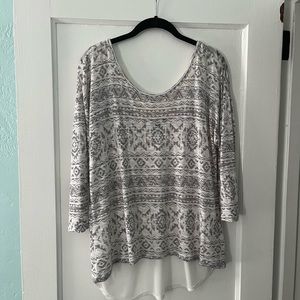 Cute sheer back shirt